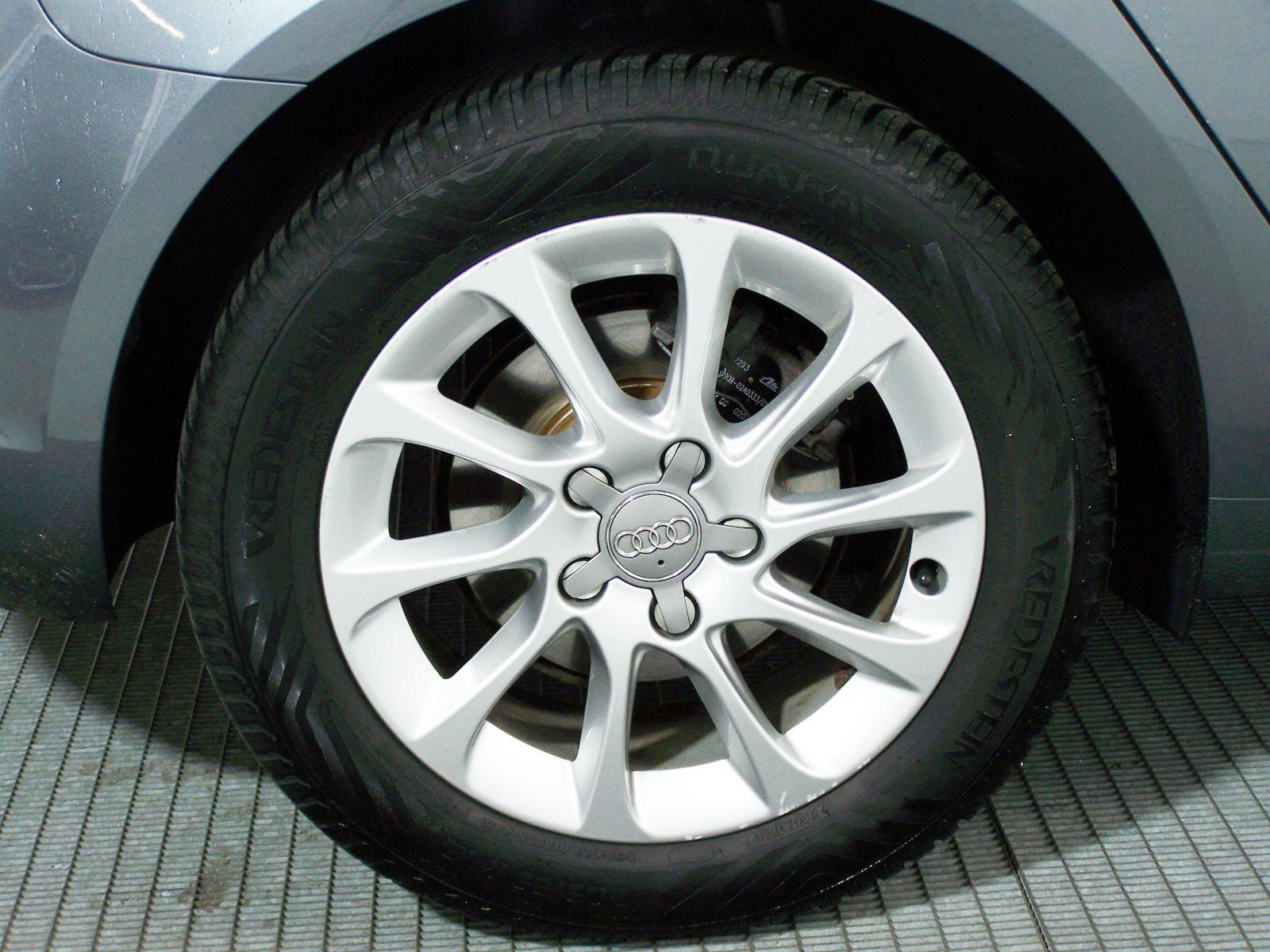 Audi A3 Sportback 1.2 TFSI Attraction TEMPOMAT+KLIMA
