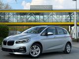 BMW 218 d Active Tourer  *ADVANTAGE*HEADUP*AHK* - BMW 218 in Duisburg