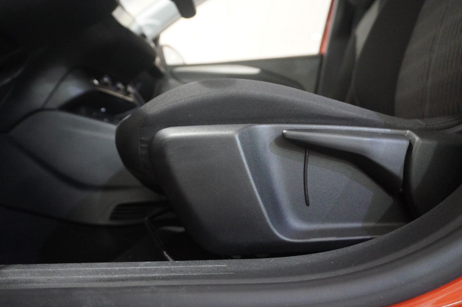 Fahrzeugabbildung Opel Corsa-e  EDITION 7,4kw/50kwh/Allwetter/