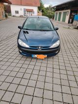 Peugeot 206 1.4 nur bei 65700km - Peugeot 206 aus 2000