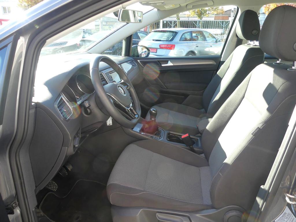 Volkswagen Golf Sportsvan