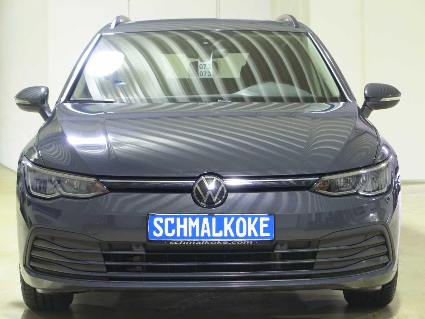 Volkswagen Golf VIII Variant 2.0 TDI SCR Life DAB LM16