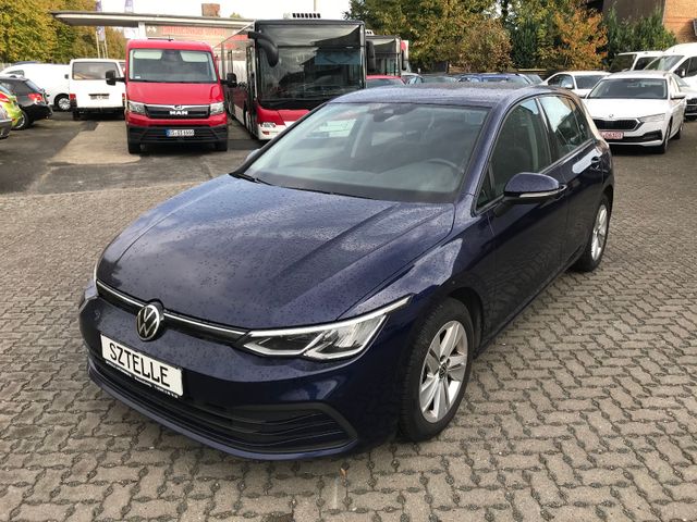 Volkswagen Golf VIII 1.5 TSI Lim. Life