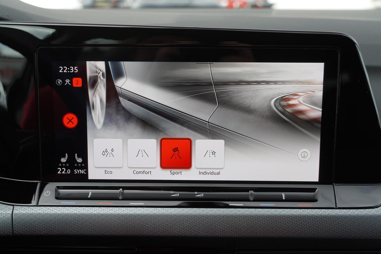 Volkswagen Golf VIII 1.5 TSI Active LED ACC Standheizung, миниатюра 15
