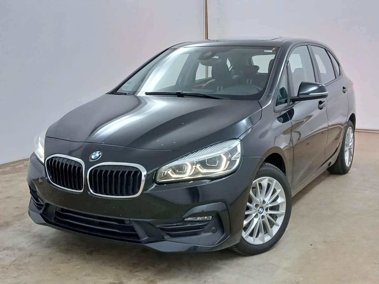 BMW 218 Active Tourer*Sport Line*Panoramadach*AHK