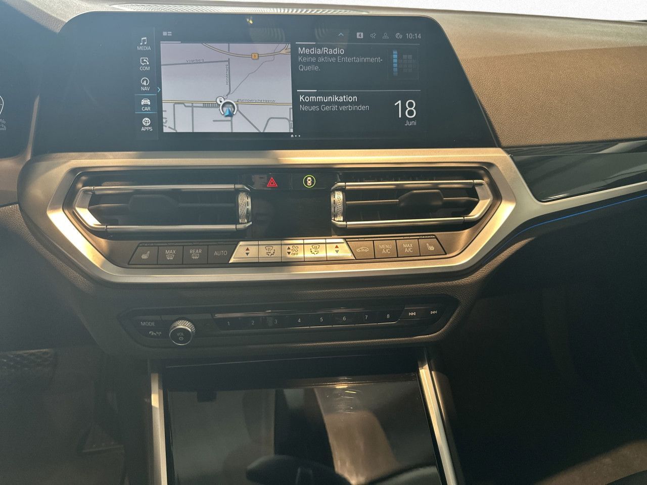BMW 320e Tour Sport Line LiveProf LED Tempo SHZ PDC foto 14