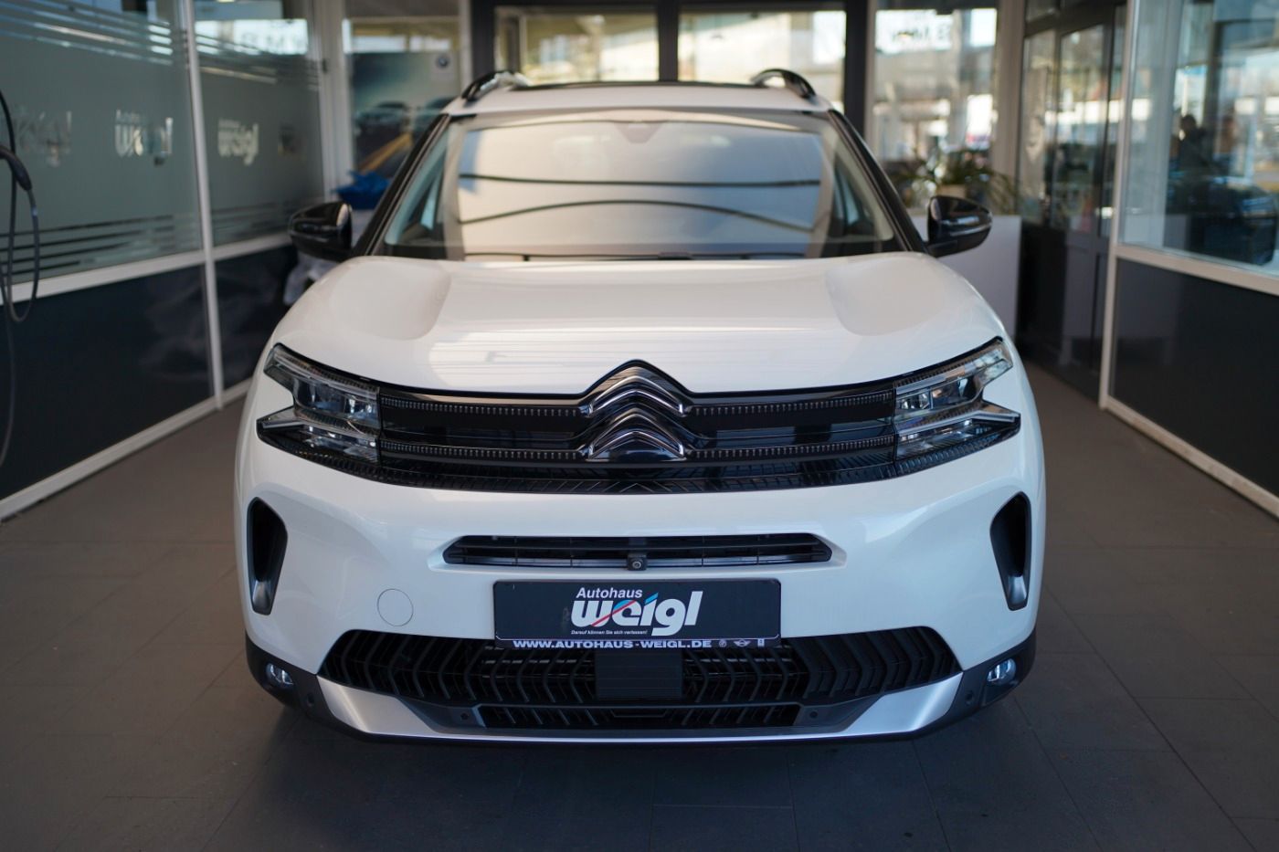 Fahrzeugabbildung Citroën C5 Aircross Plug In Hybrid 225 e-EAT8 Shine Pack