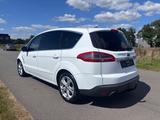Ford S-Max 2,0i aut.203ps-Titanium-Xenon-Leder-Kamera - Ford: X Max