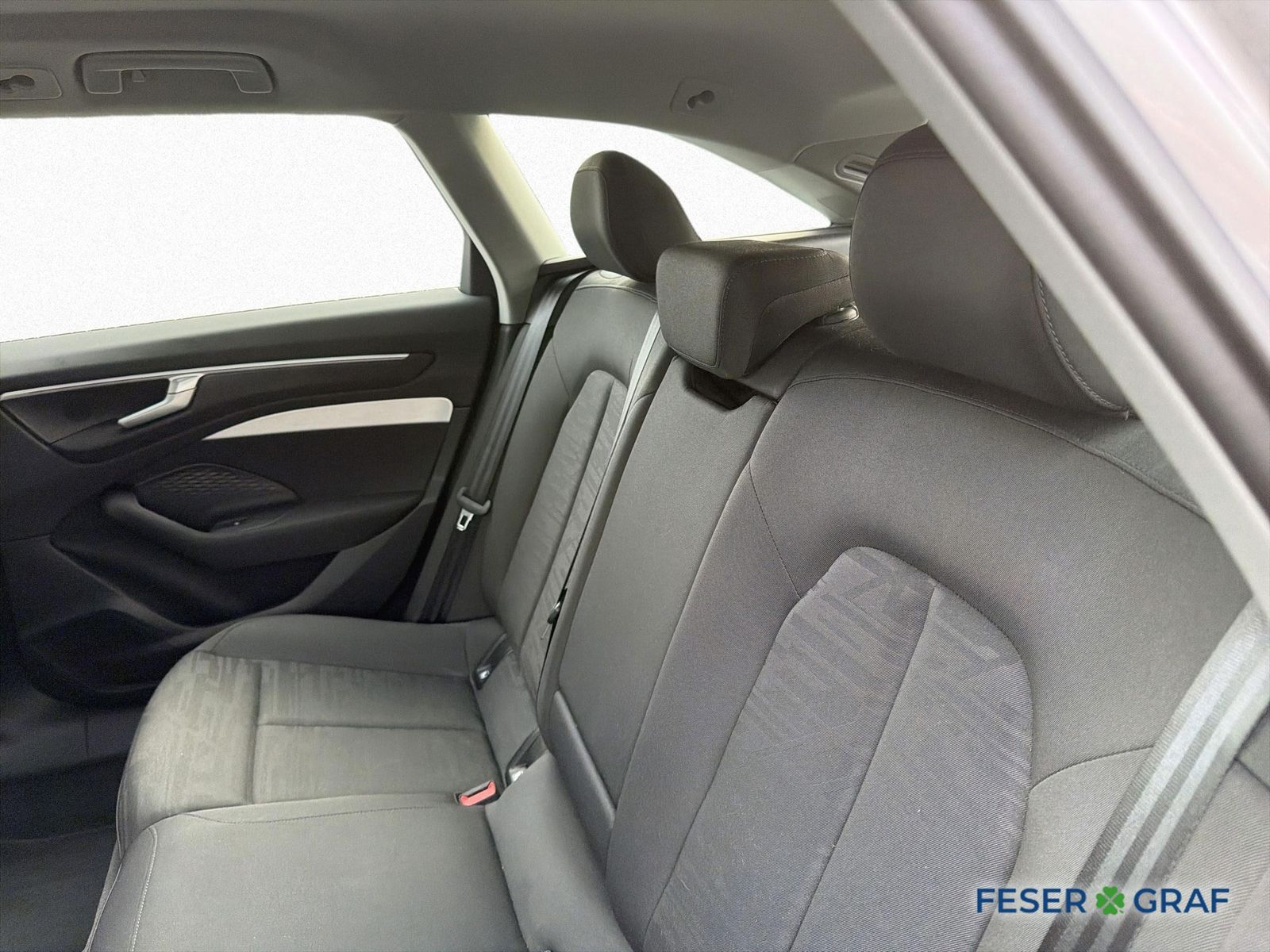 Audi A6 - Bild 12