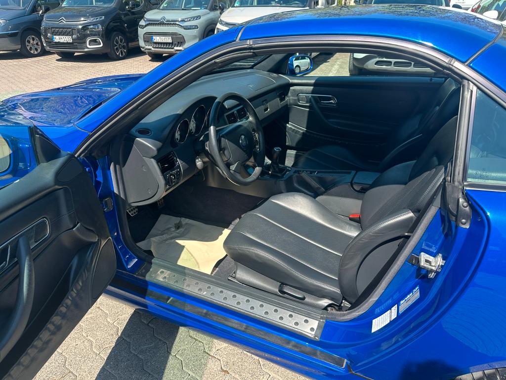 Mercedes-Benz SLK 230