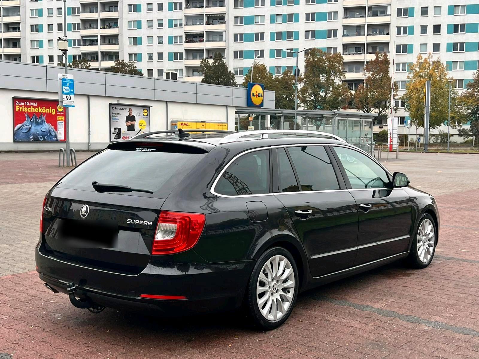Skoda Superb 2013 — двигун 140 HP (103kW)