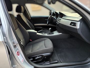 BMW 320 - 11