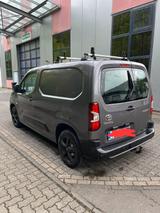 Toyota Proace City 1,5-l-D-4D 75kW L1  Meister - graue Toyota PROACE CITY