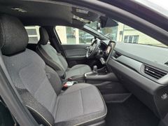 Fahrzeugabbildung Captur II Techno 1.6 E-TECH Hybrid 145 EU6e