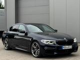 BMW M550i xDrive Deutsches Auto 99tkm CarPlay Top - BMW M550: Automatik