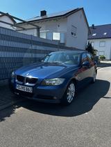 BMW E91 318i touring - BMW 318 aus 2006: Kombi