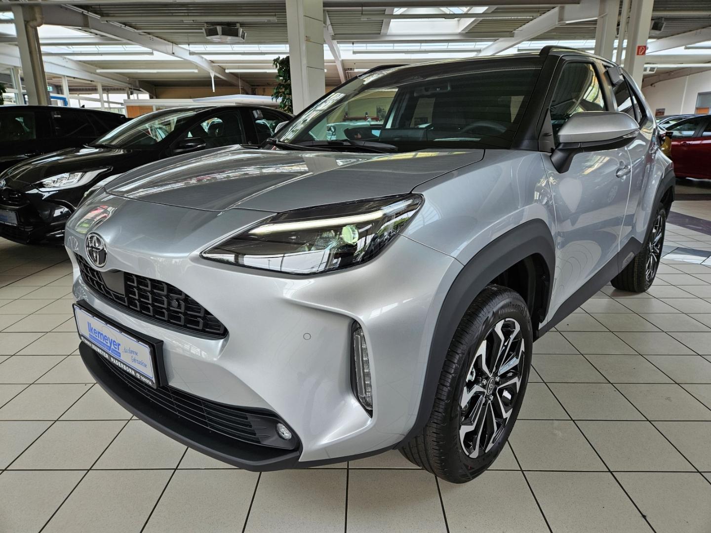 Toyota Yaris Cross Hybrid Teamplayer Safety-Paket Winte