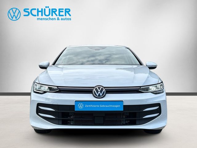 Volkswagen Golf VIII 1.5TSI Life RKam Totwinkel HuD Navi