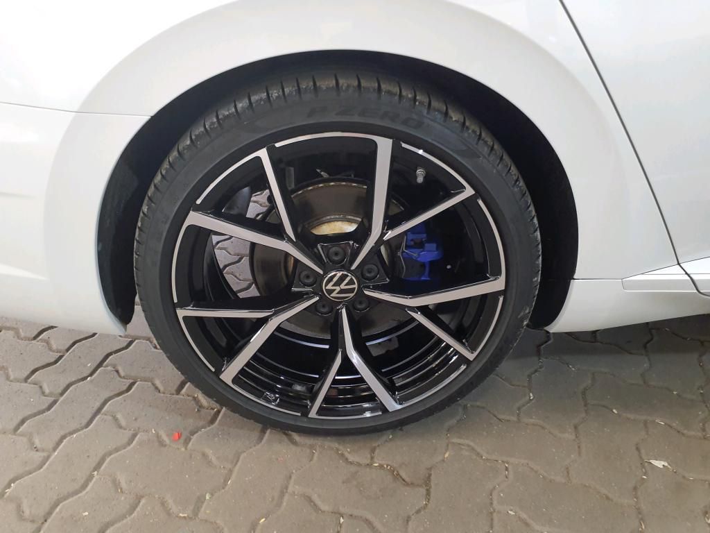 Volkswagen Arteon R SB 4M 2.0 FSI 235kW AHK*RFK*PDC*NAV
