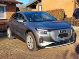 Audi Q4 e-tron 45 e-tron quattro -