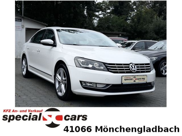 Volkswagen Passat 2,0 TDI Highline / Leder / SHD / Keyless