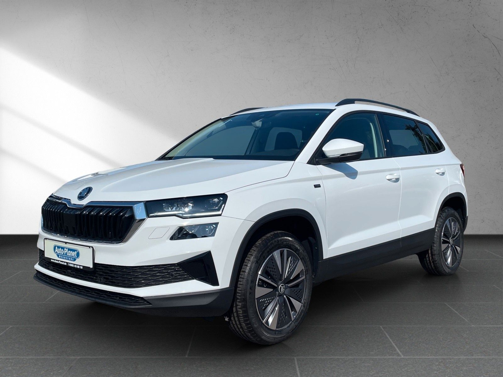 Skoda Karoq 1.5 TSI *DSG*NAVI*SHZ*ACC*AHK*DAB*MATRIX*