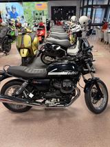 Moto Guzzi V7 IV SPECIAL E5 SILVER STRIPE - MOTO GUZZI V7 SPECIAL