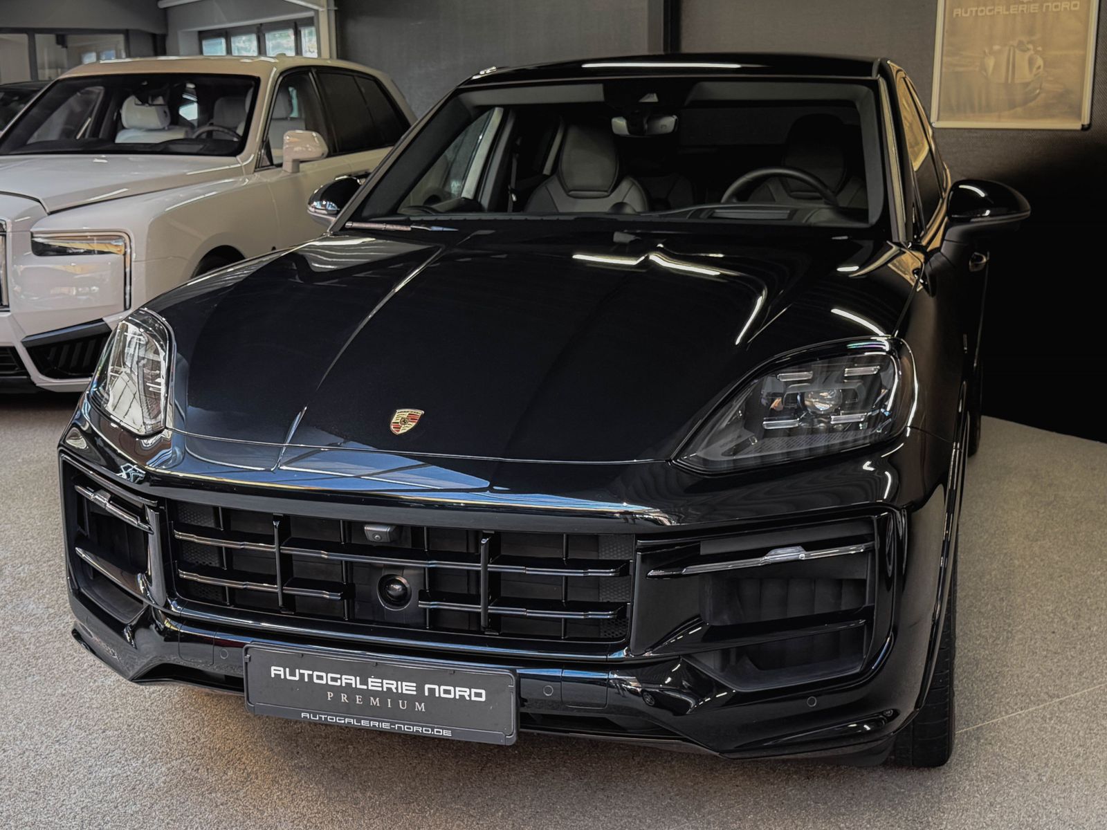 Porsche Cayenne E-Hybrid Coupé Sport Design BOSE® He foto 3