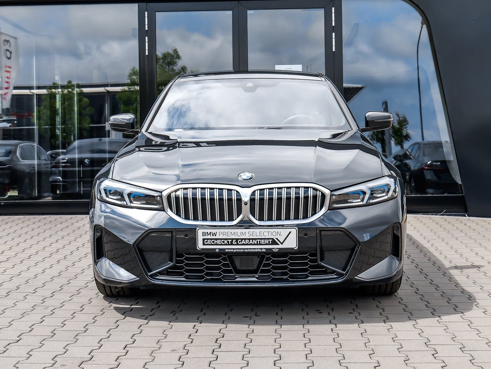 BMW 330 - Bild 8