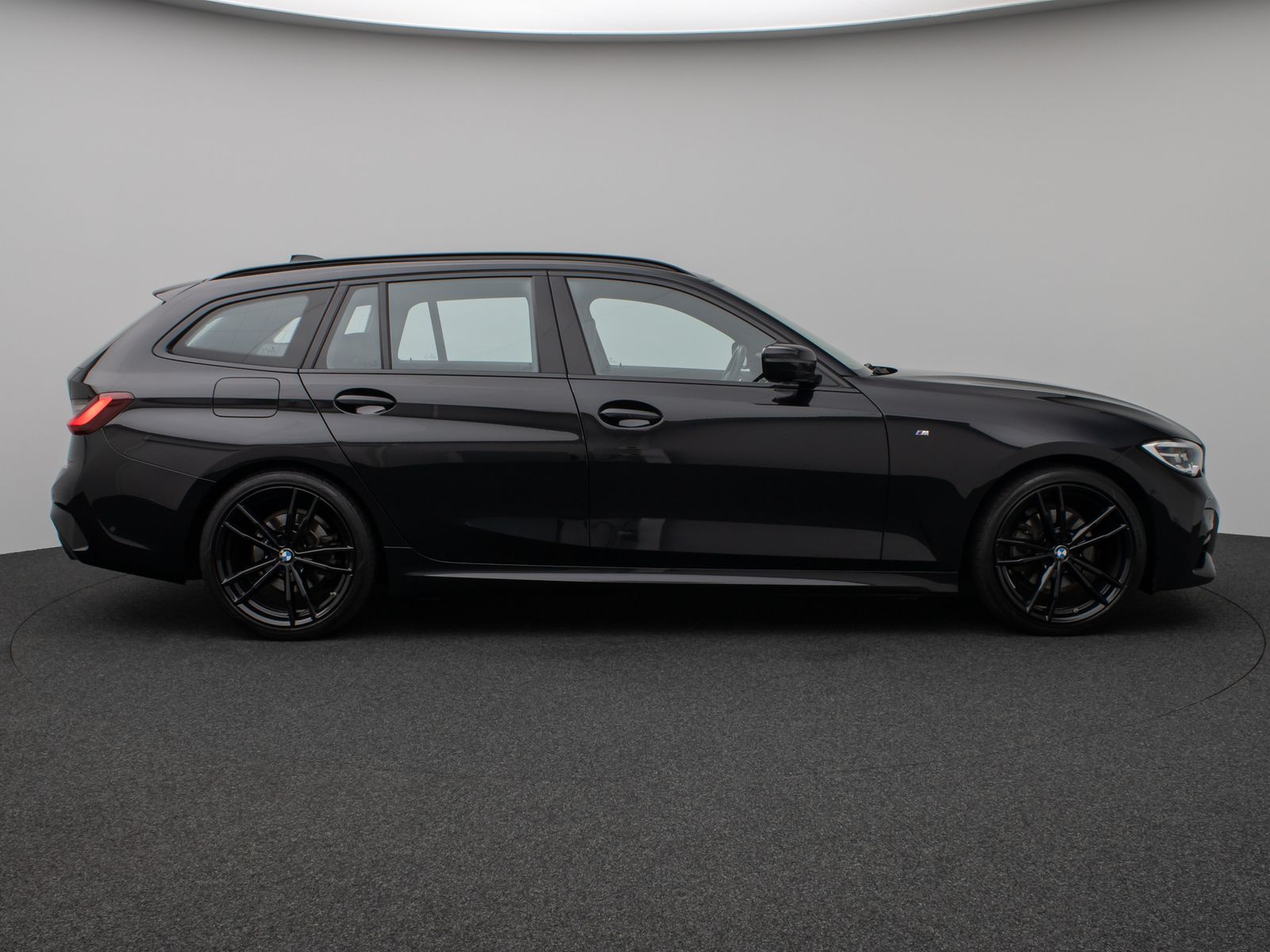 Fahrzeugabbildung BMW 320d M Sport Kamera DAB HiFi Komfort Alarm 19Zol