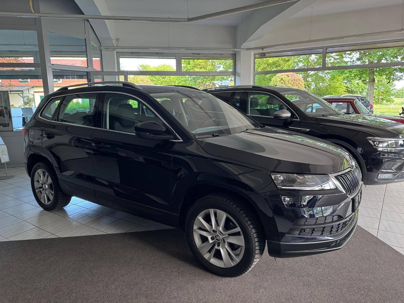 Skoda Karoq Style Plus  1;5 TSI DSG Pano.Navi.LED.ACC