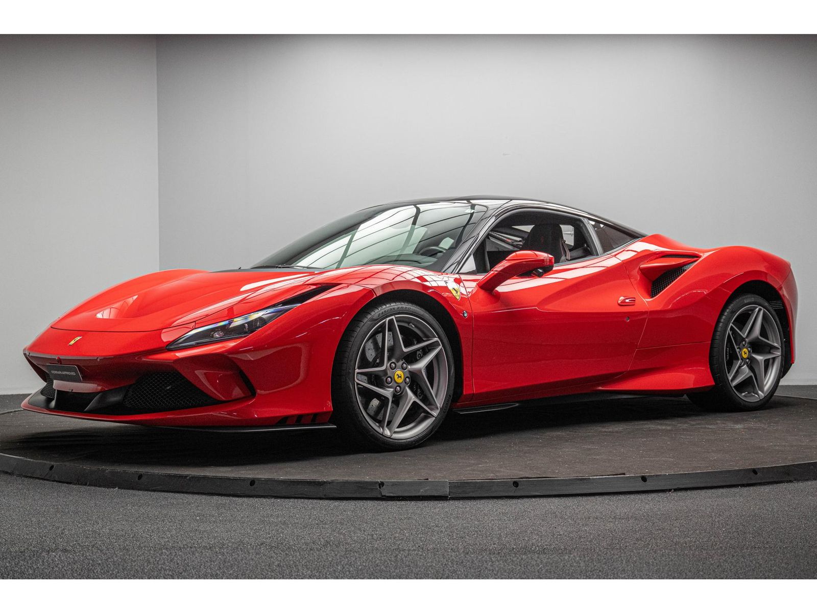 Ferrari F8 tributo 3.9 720 imagem 2