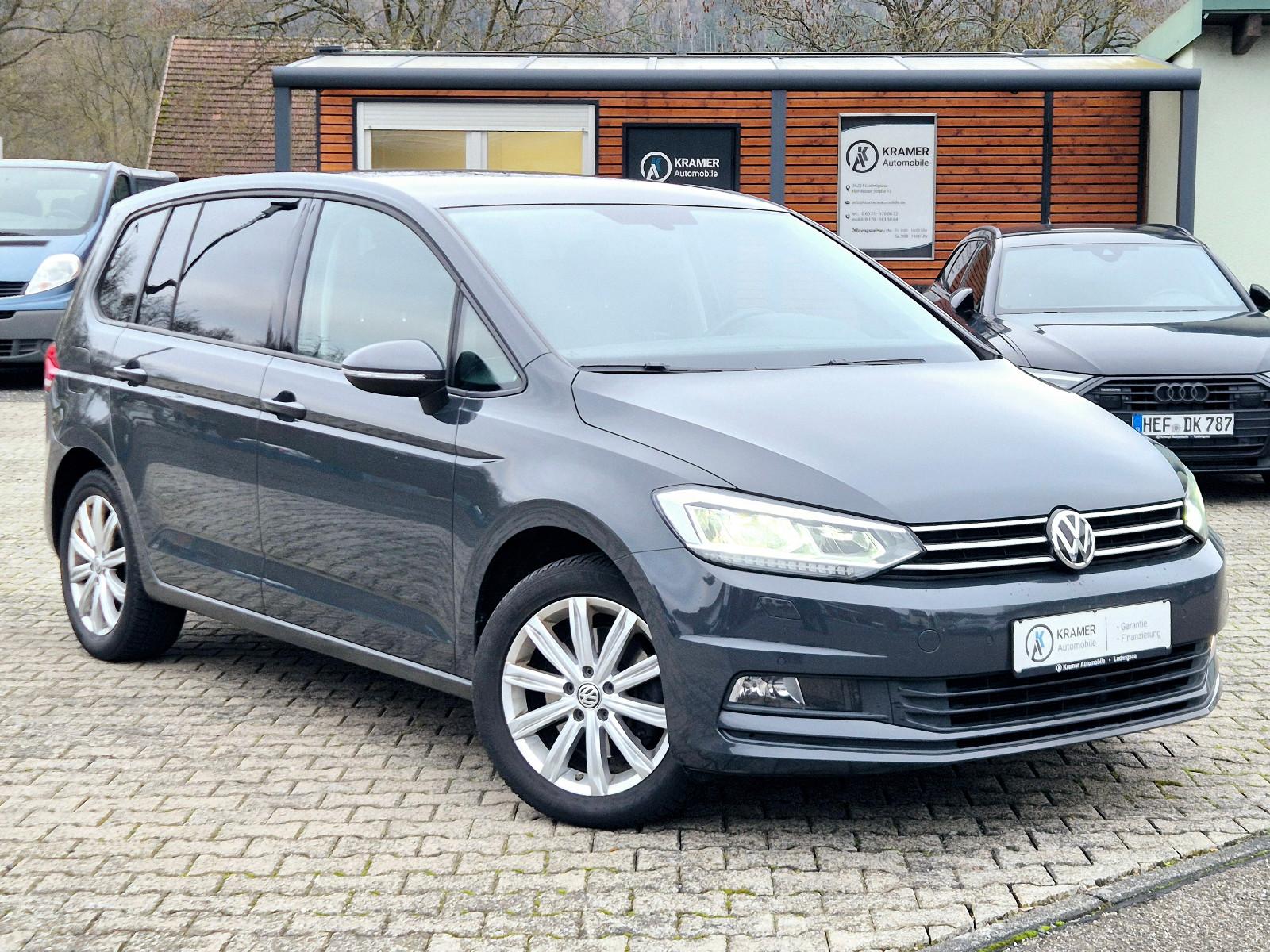Volkswagen Touran 1.6 TDI  DSG  / Navi / LED / SHZ