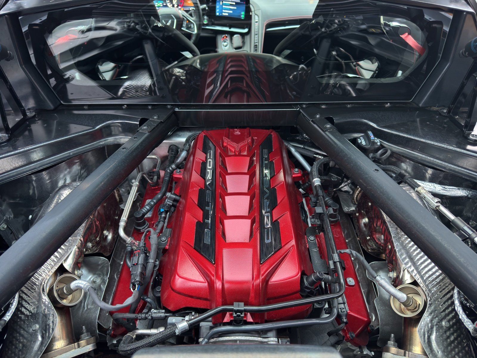 Fahrzeugabbildung Corvette C8 Coupe 3LT MY 2024 MAGNETIC/FRONT LIFT/EU-MODE