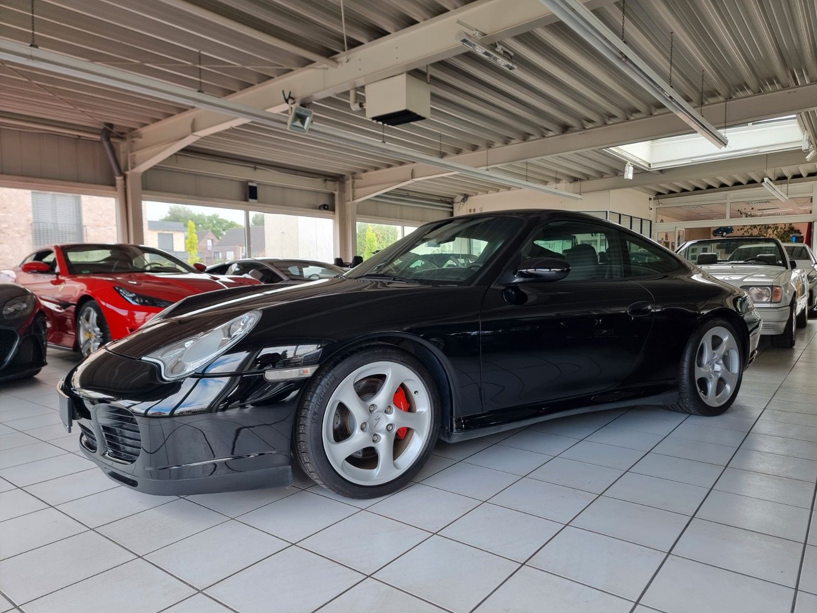Fahrzeugabbildung Porsche 996 Carrera 4S/Orig. Km/Erstlack/Sensationell!