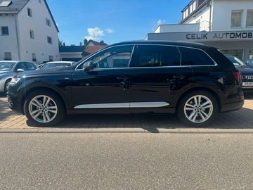 Audi Q7 - 7