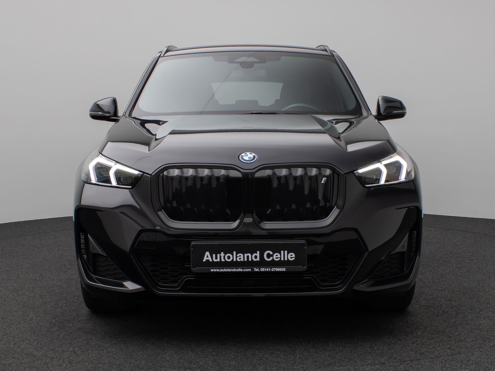 Fahrzeugabbildung BMW iX1 xD30 M Sport Kamera DAB Komfort Fernlichtass