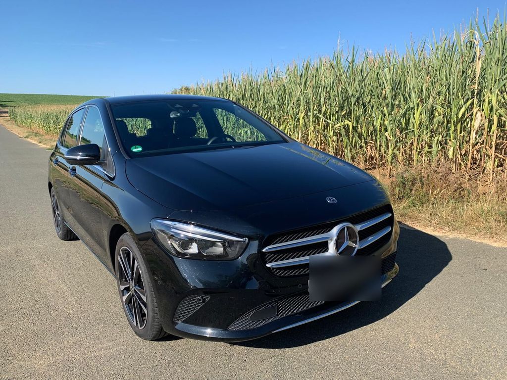 Image of Mercedes-Benz B 200