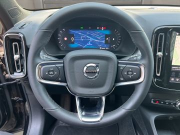 Volvo XC40 - 10