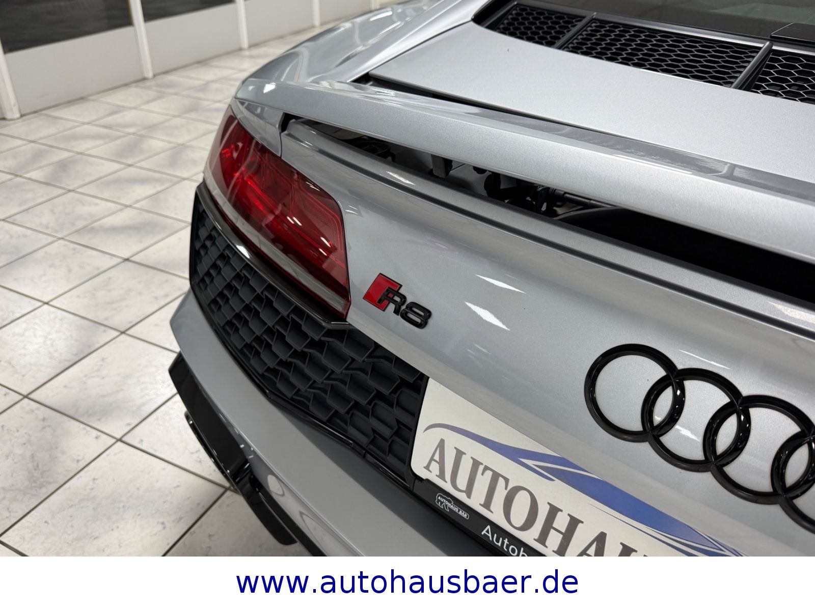 Audi R8 Coupe 5.2 FSI RWD B&O*VIRTUAL*V10*KAM*ABGAS foto 12