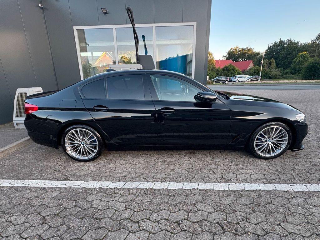 Image of BMW 540