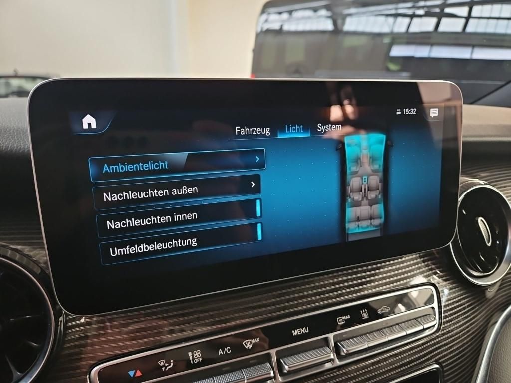 Fahrzeugabbildung Mercedes-Benz V 300 AVG extralang 8 Sitze Standhzg elektr. ST