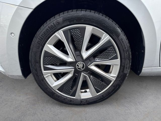 Fabia 1.0 TSI Style 81kW NAVI*LED*KAM*ACC*WINTER