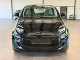 Fiat 500e Icon 11KW+KAMERA+CARPLAY+LM-FELGE+2xKABEL+ - : Schwarz, Felge