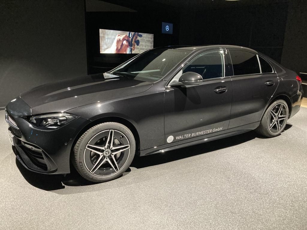 MERCEDES-BENZ C 300 e AMG+MBUX+Night+Ambiente+CarPlay+KAMERA