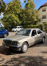 Mercedes-Benz 190E - Mercedes-Benz 190 aus 1990: 190e