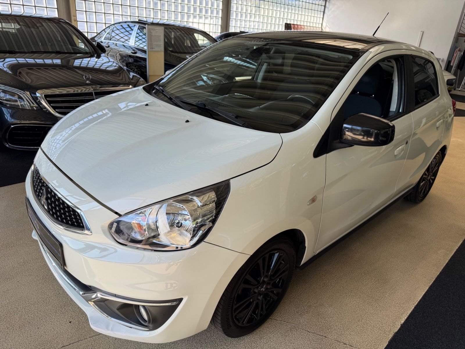 Fahrzeugabbildung Mitsubishi Space Star Diamant Edition+