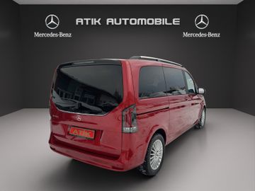 Mercedes V 220 - 7
