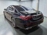Mercedes-Benz S 500 4M L AMG LINE*PANO*EXCLUSIVE*BURME*SITZKLI - gebrauchte Mercedes-Benz S 500 aus dem Jahr 2022
