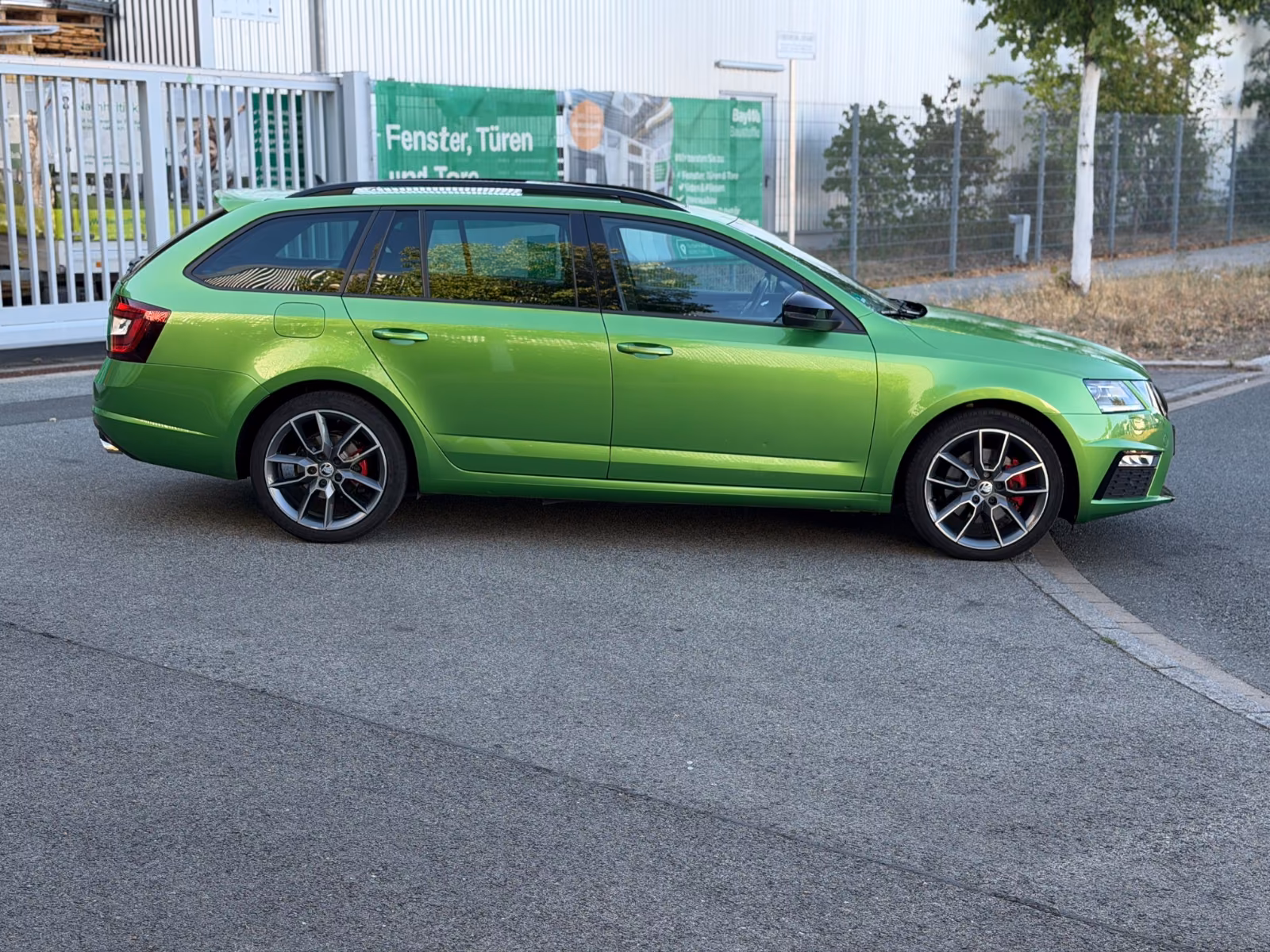 Skoda Octavia Combi RS 4x4*PANORAMA*LED*NAVI*KAMARA
